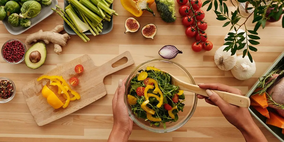 What Is an Anti-Inflammatory Diet, and How Does It Help With Addiction Recovery?